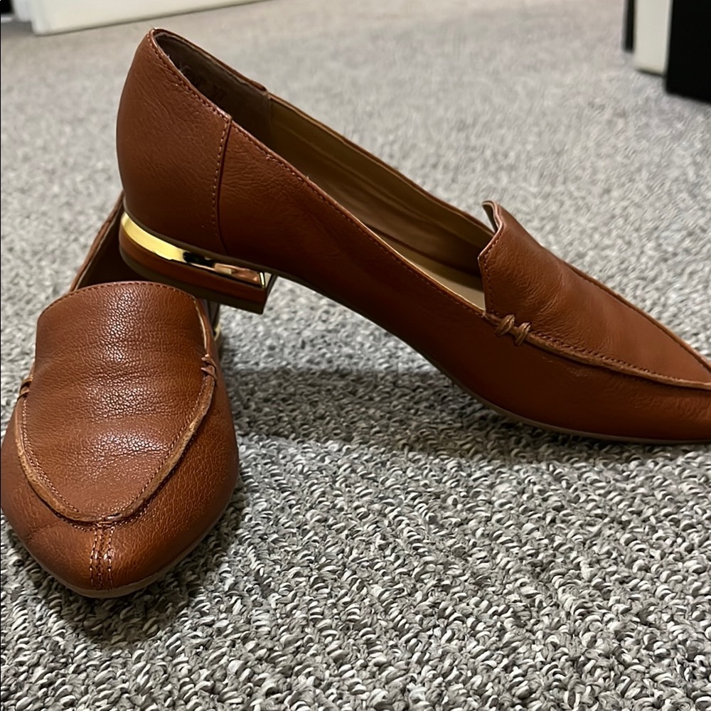 Elegant Brown Loafers